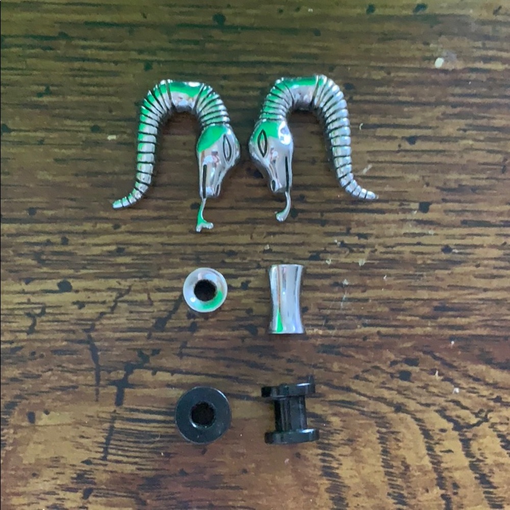 *Addtional Pics Gauge Jewlery